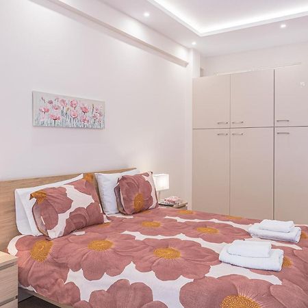 Amazing Apartment Near Metro Station! Atény Exteriér fotografie